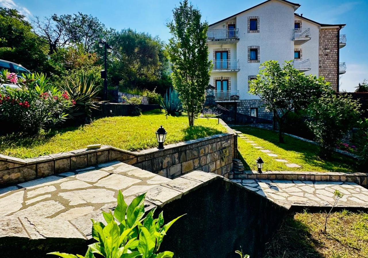 Aparthotel - Villa Jovicic Herceg Novi Eksteriør bilde